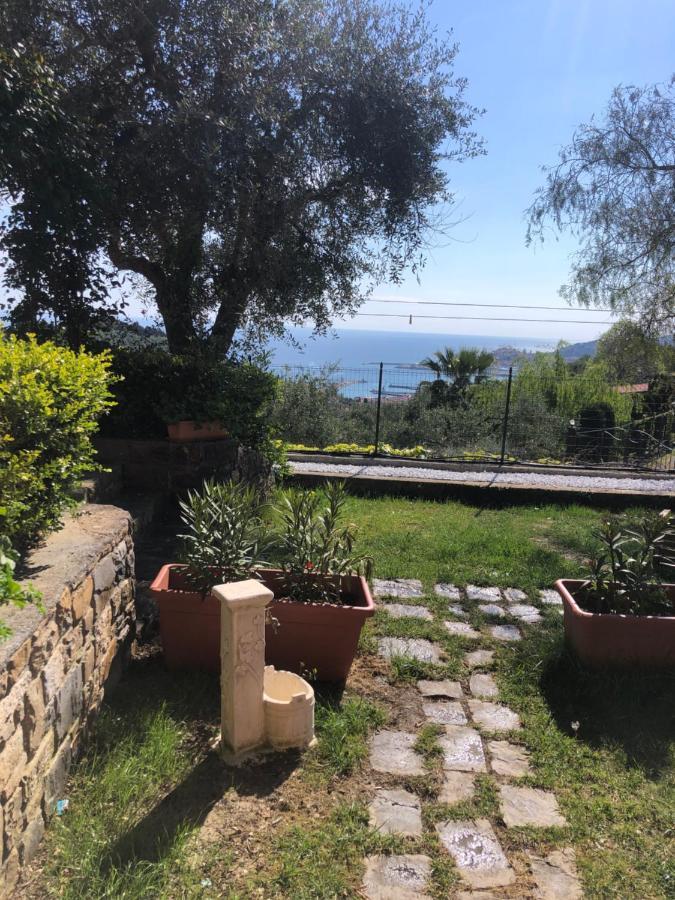 Le Jardin Sur Mer Avec Bike Et Mtb Tour Hotel Imperia Exterior photo