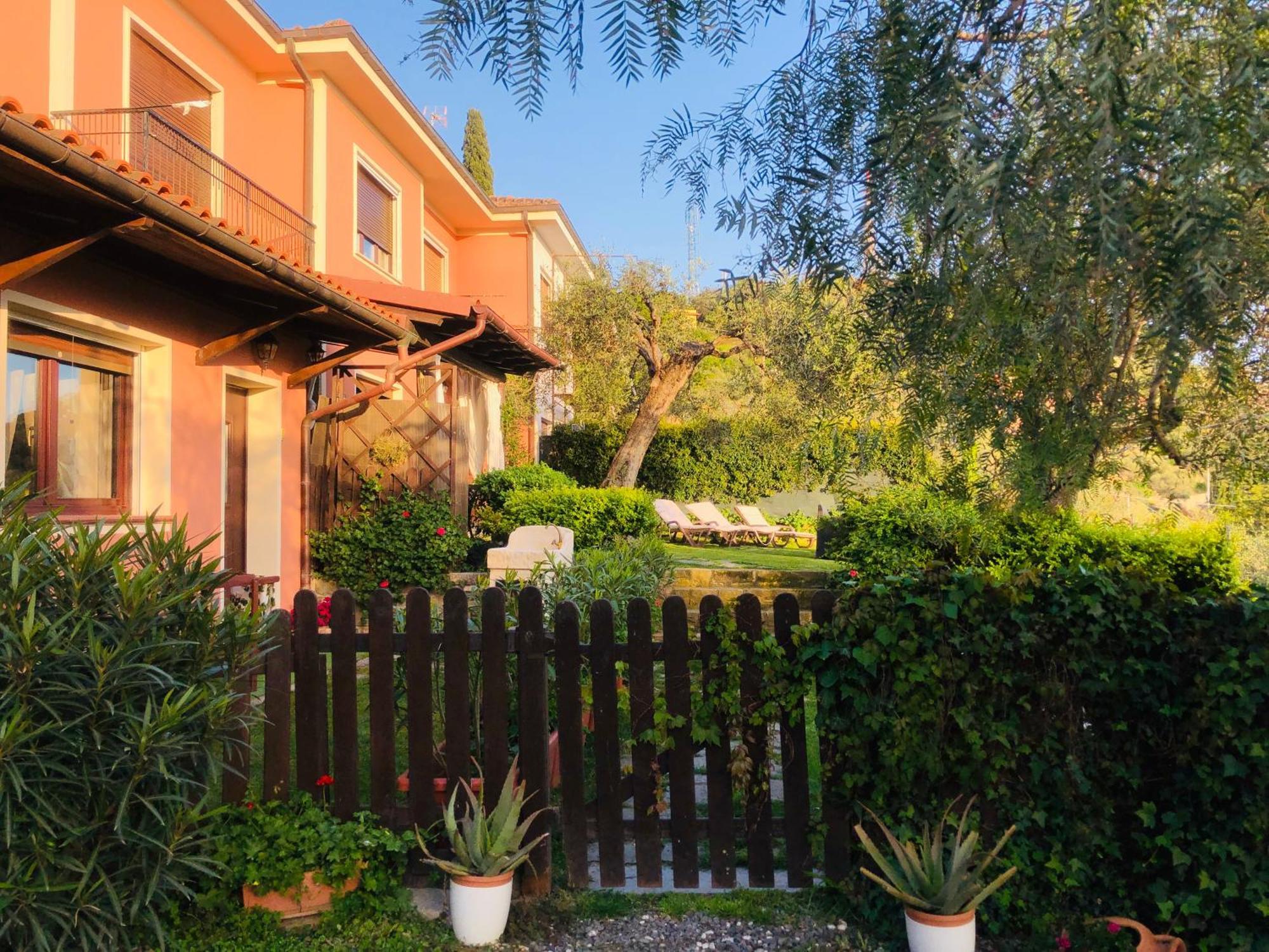 Le Jardin Sur Mer Avec Bike Et Mtb Tour Hotel Imperia Exterior photo
